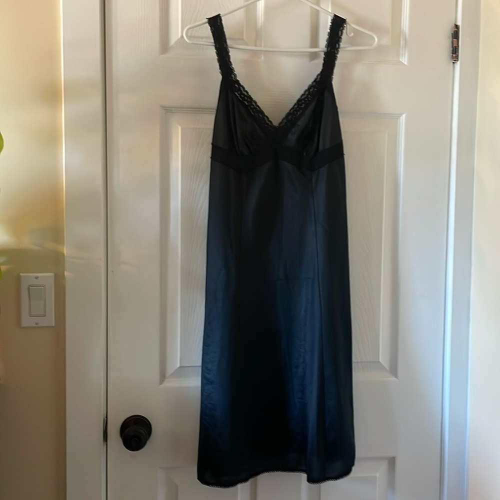 French maid vintage MCM made in Canada chemise slip lingerie